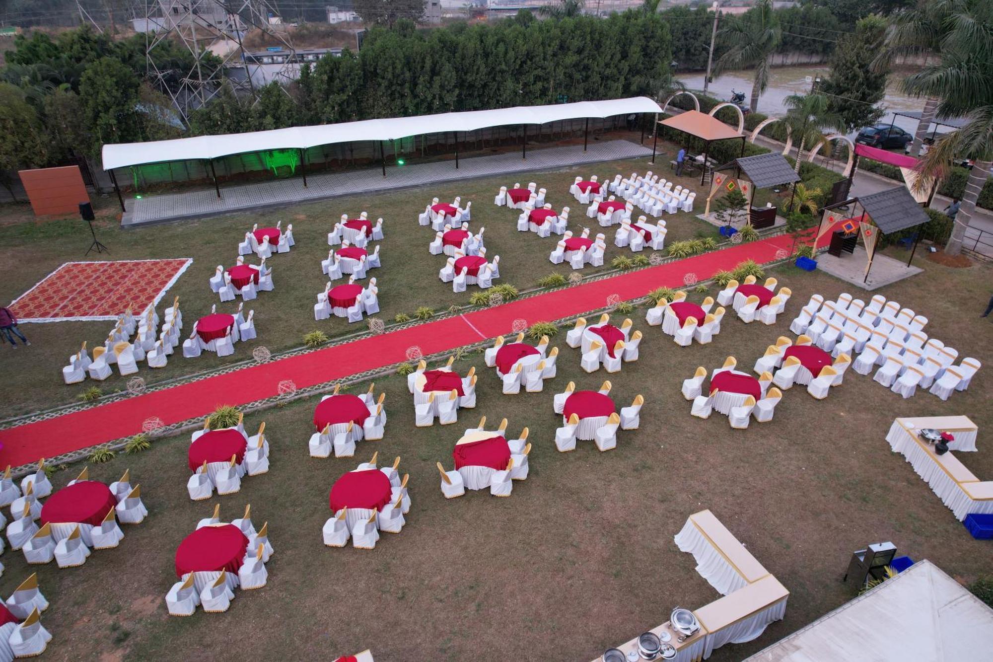 Vistar Resort & Hotels Kammasandra ภายนอก รูปภาพ
