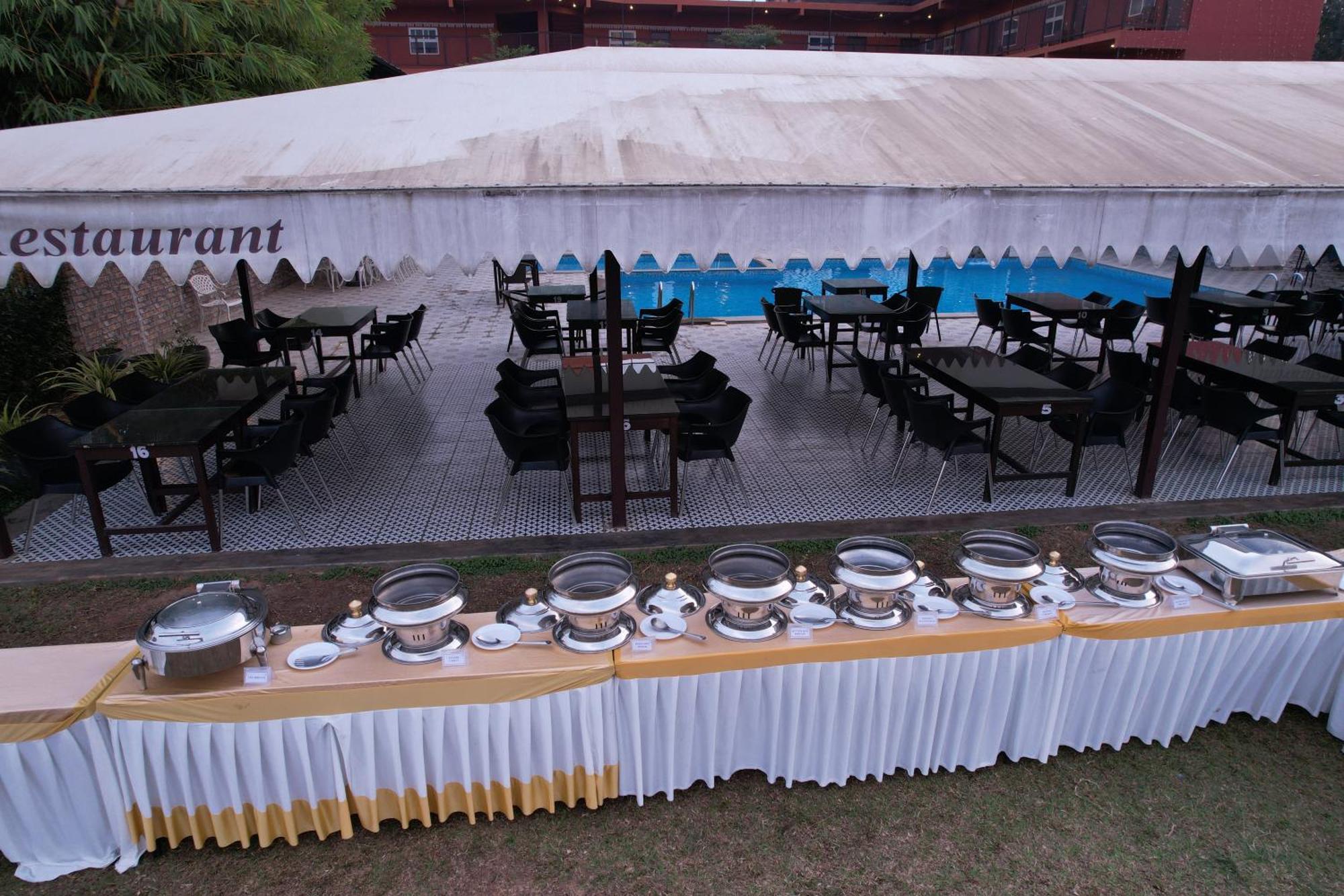 Vistar Resort & Hotels Kammasandra ภายนอก รูปภาพ