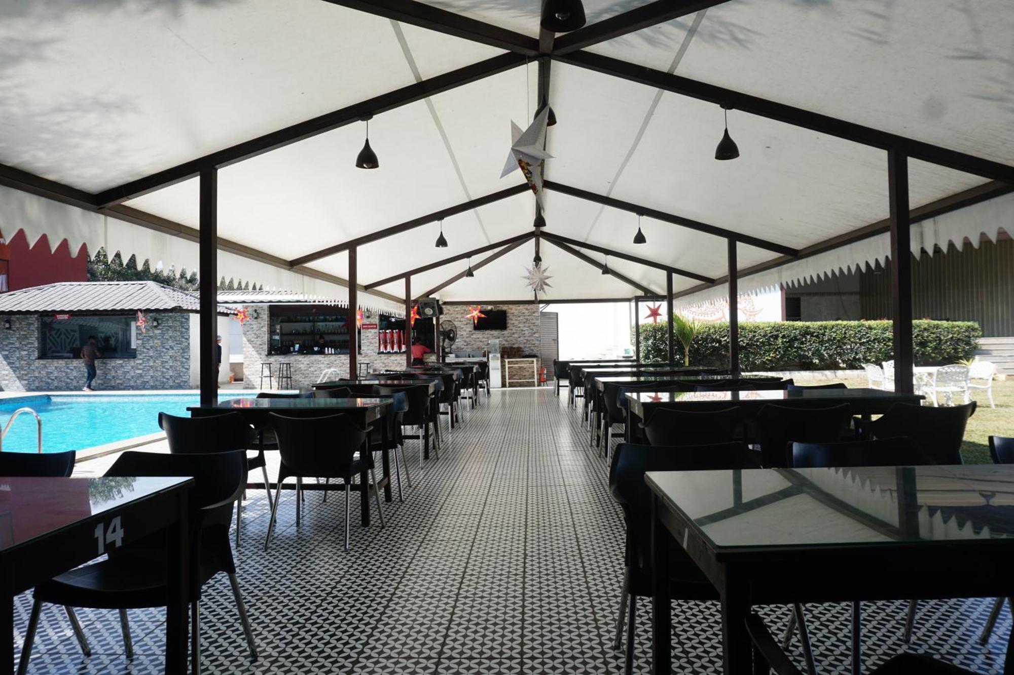 Vistar Resort & Hotels Kammasandra ภายนอก รูปภาพ