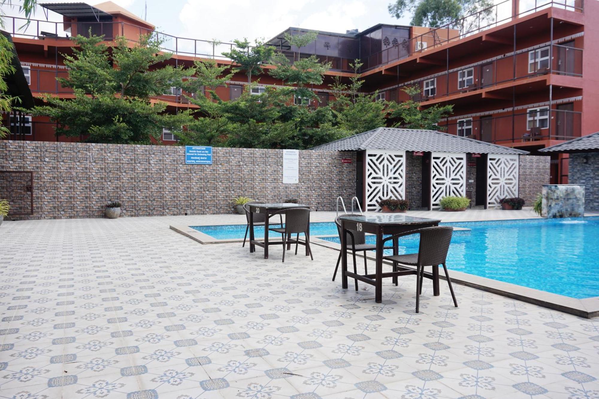 Vistar Resort & Hotels Kammasandra ภายนอก รูปภาพ