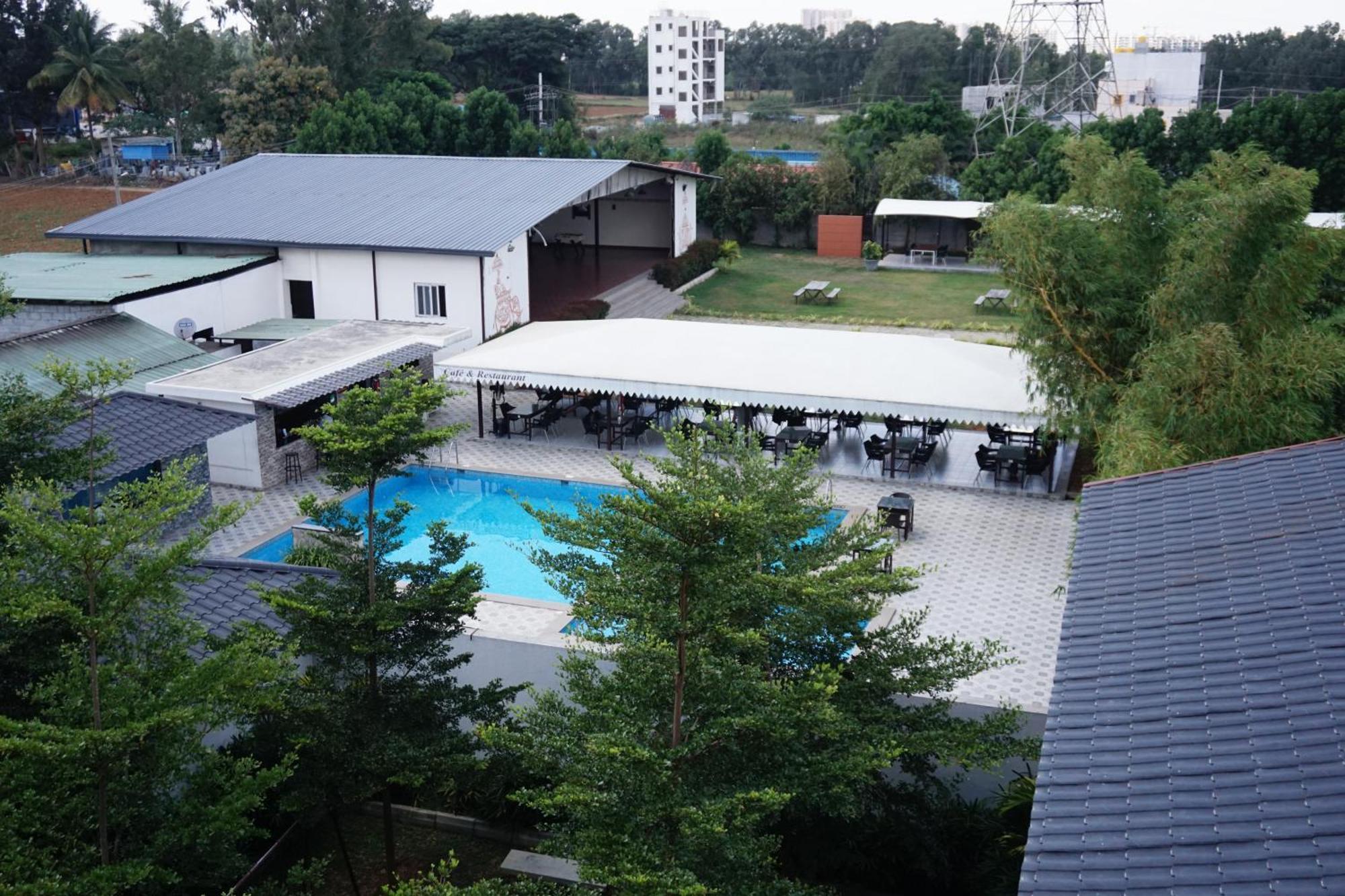 Vistar Resort & Hotels Kammasandra ภายนอก รูปภาพ