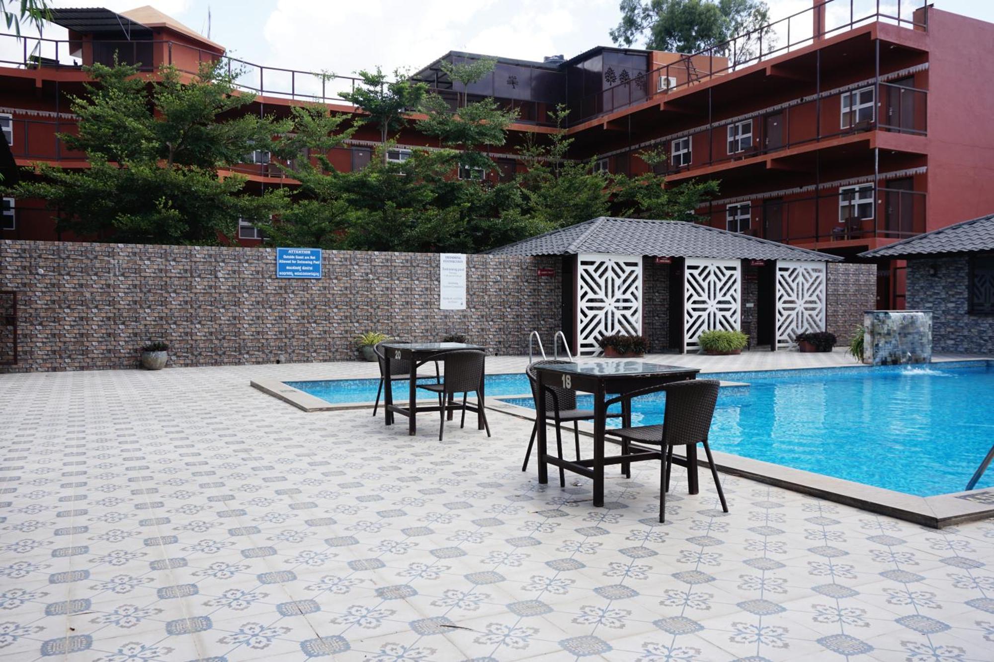 Vistar Resort & Hotels Kammasandra ภายนอก รูปภาพ