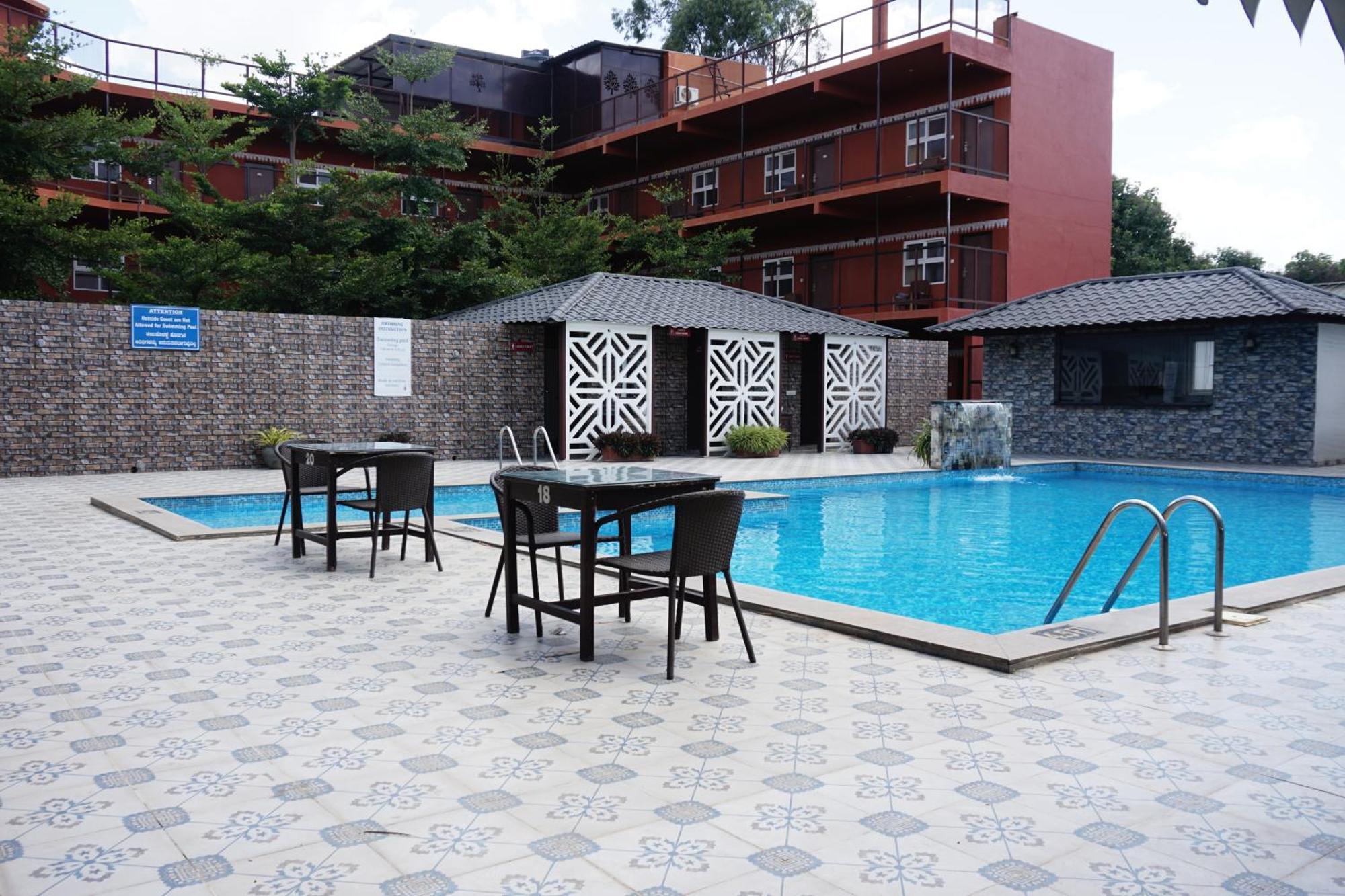 Vistar Resort & Hotels Kammasandra ภายนอก รูปภาพ